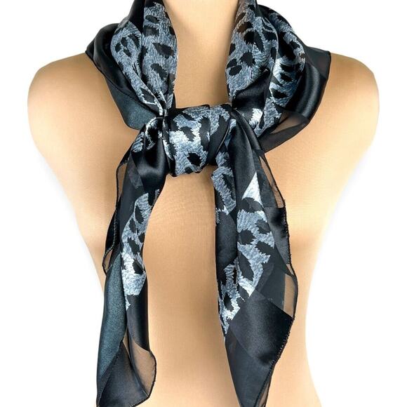 Animal Print Fashion Scarf Women Geometric Black Silver 40x39 Timeless Classic - Picture 5 of 12